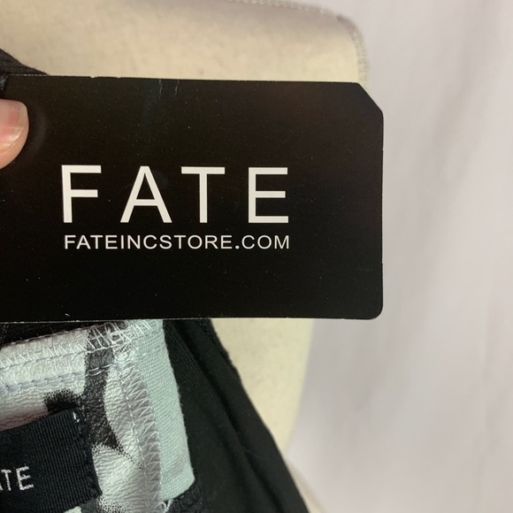 Fate vest - Picture 5 of 6